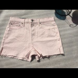 High Rise 3” Short by GAP PINK sz 26 NEW with TAGS